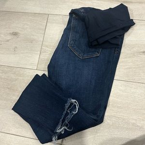 Maternity jeans with elastic band